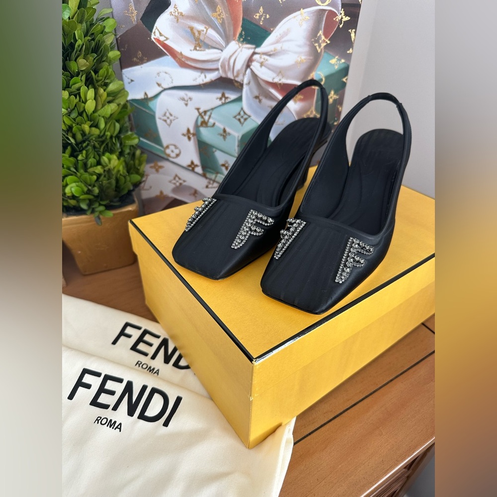 Fendi Sling Back pumps with Crystals never worn
